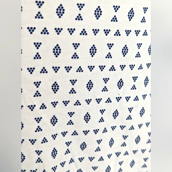 *3 for $20* JACOB tank top - Picture 2 of 5